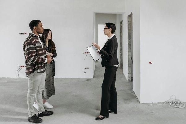 Unlock hidden potential: ingenious storage ideas for your portsmouth townhouse"s under-stair areas!